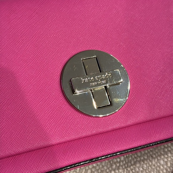 Kate Spade Newbury Pink Fuchsia Lane Sally Crossbody Bag Purse - Picture 4 of 8